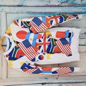 Entree LS Countries Flags Sweatshirt